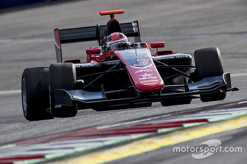 Pole de Russell en la GP3 Series