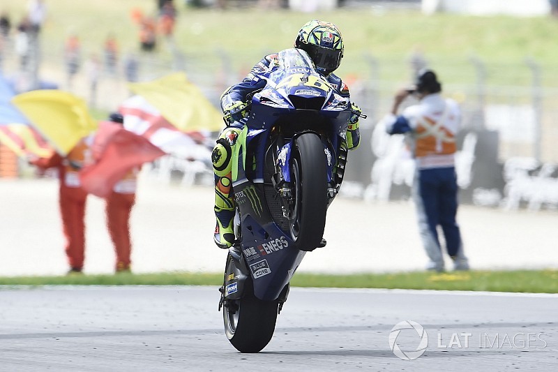 MotoGP: Rossi elhagyta az anconai kórházat