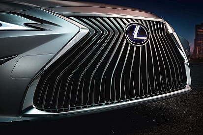 Lexus hadirkan ES generasi ketujuh