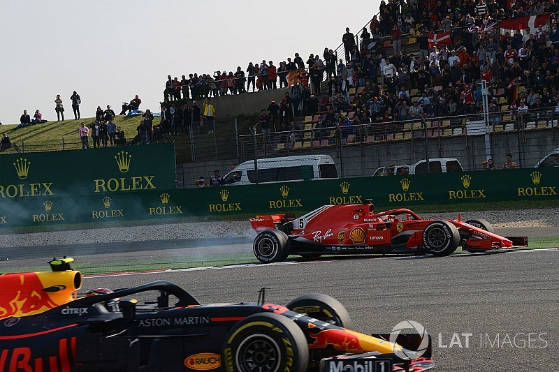 FIA посоветовала Ферстаппену пилотировать осторожнее