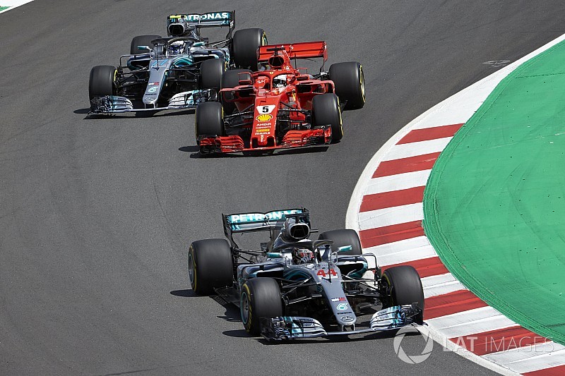 Hamilton, dayanıklılık için performanstan ödün verdiklerini düşünüyor