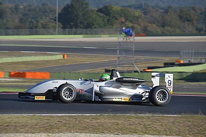 F2 Italian Trophy: Andrea Fontana centra la pole a Vallelunga