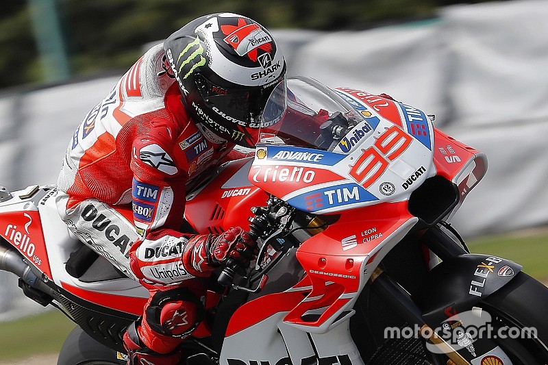 Fairing baru Ducati bagian dari desain homologasi
