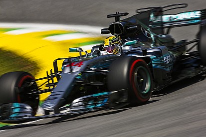 La normativa de tres motores en la F1 2018 "da asco", dice Hamilton