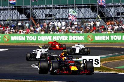Verstappen ziet niets in veranderingen aan F1-weekend: “Sprintrace slaat nergens op”