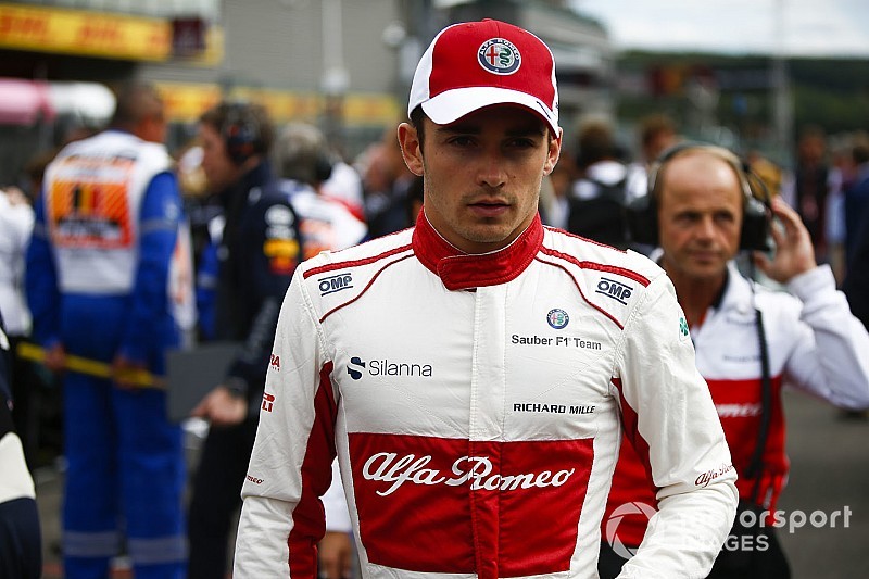 Leclerc júliusban pályára vitte az idei Ferrarit