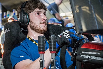 Jon Armstrong remporte le titre mondial eSports WRC