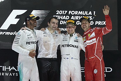 GP Abu Dhabi: Bottas menang, Mercedes dominan di penutup F1 2017
