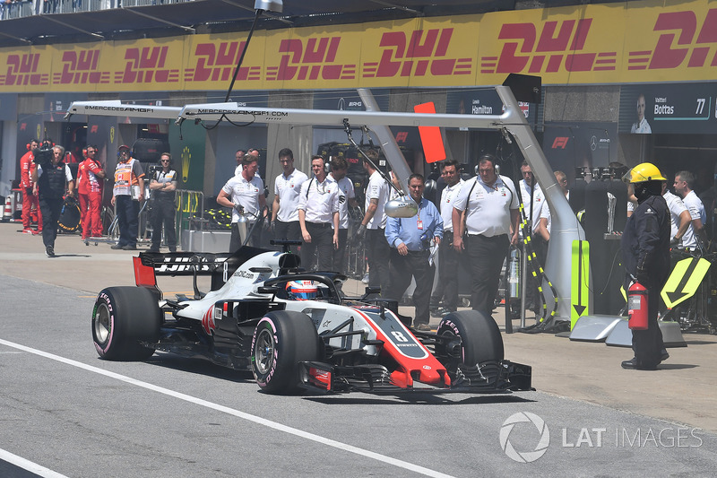 Ромен Грожан, Haas F1 Team, зупинився на початку кваліфікації