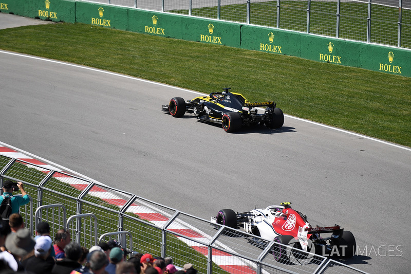 Nico Hulkenberg, Renault Sport F1 Team R.S. 18 y Charles Leclerc, Sauber C37