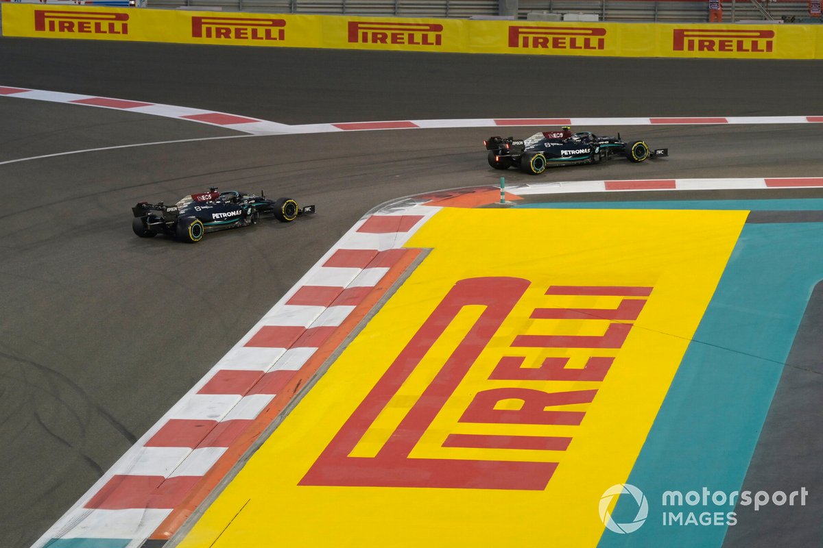 Valtteri Bottas, Mercedes W12, Lewis Hamilton, Mercedes W12