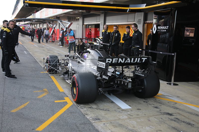 Renault F1 Team R.S.20 rear