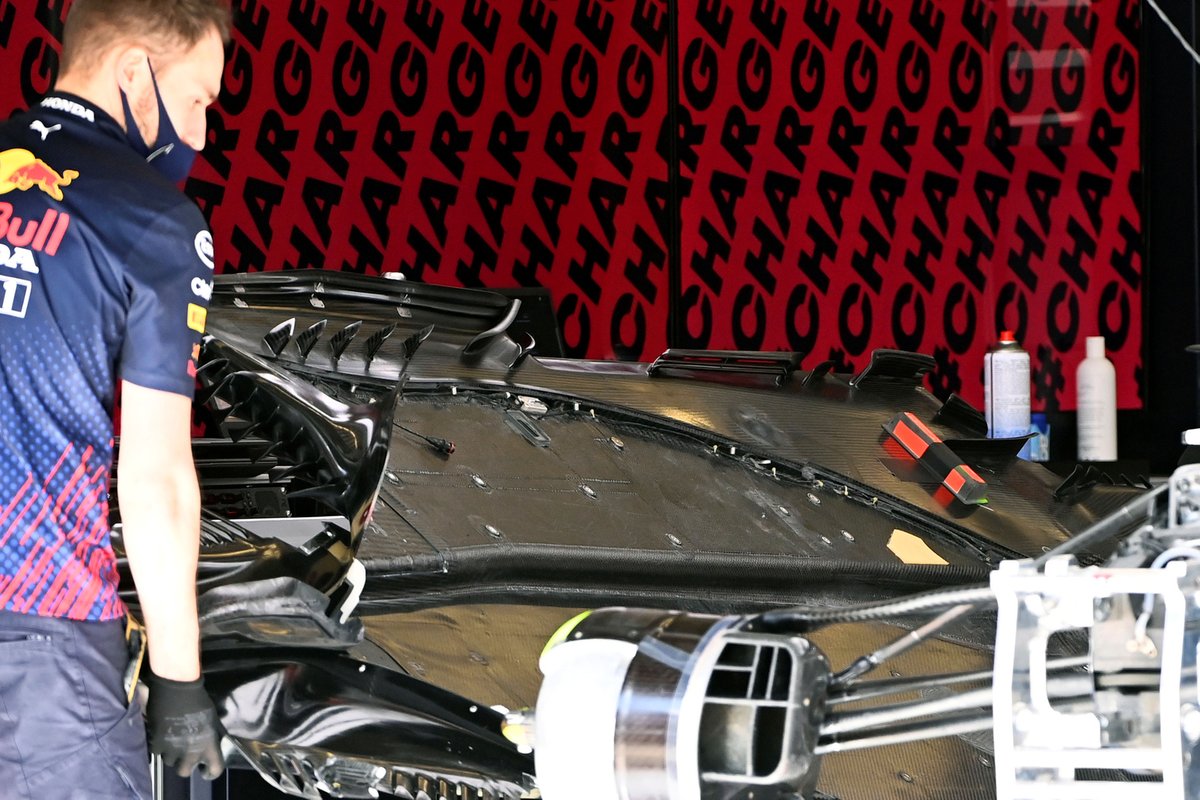 Red Bull Racing RB16B