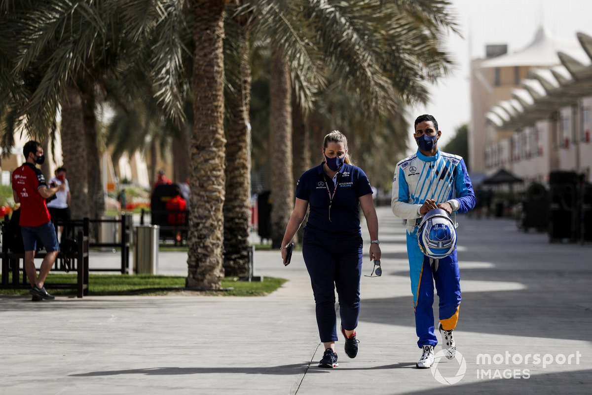 Pembalap penguji Williams, Roy Nissany, dalam tes pramusim F1 2021 di Bahrain.