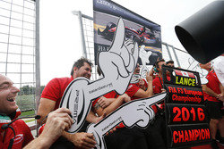 Team of Lance Stroll (CAN) Prema Powerteam Dallara F312 Mercedes-Benz celebrate