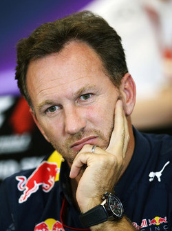 Christian Horner, Red Bull Racing Teambaas, in de FIA persconferentie