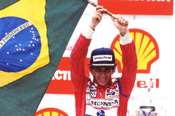 Podium: Sieger Ayrton Senna, McLaren
