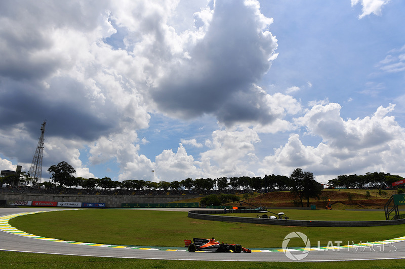 Fernando Alonso, McLaren MCL32