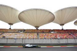Льюіс Хемілтон, Mercedes-AMG F1 W09 EQ Power+