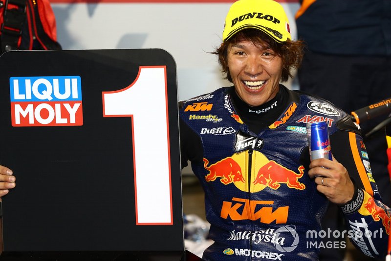 Yarış galibi Tetsuta Nagashima, Red Bull KTM Ajo