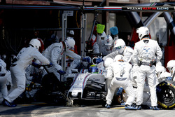 Felipe Massa, Williams FW38, beim Boxenstopp