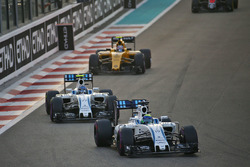 Felipe Massa, Williams FW38 voor teamgenoot Valtteri Bottas, Williams FW38