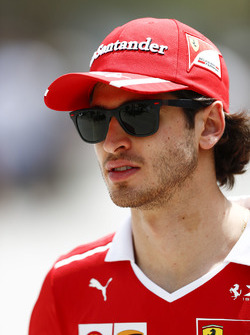 Antonio Giovinazzi, Ferrari
