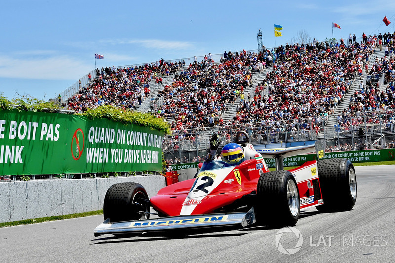 Jacques Villeneuve, pilota el Ferrari 312T3 con el que su padre Gilles Villeneuve ganó el GP de Canadá de 1978