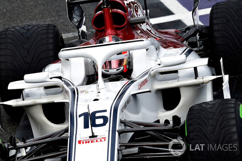 Charles Leclerc, vem logo atrás, em 18º