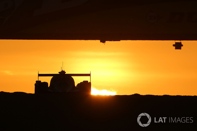 Matahari terbit di Le Mans