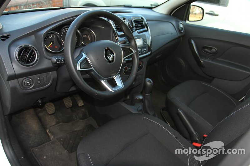 Renault Logan