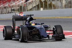 Carlos Sainz Jr., Scuderia Toro Rosso STR11