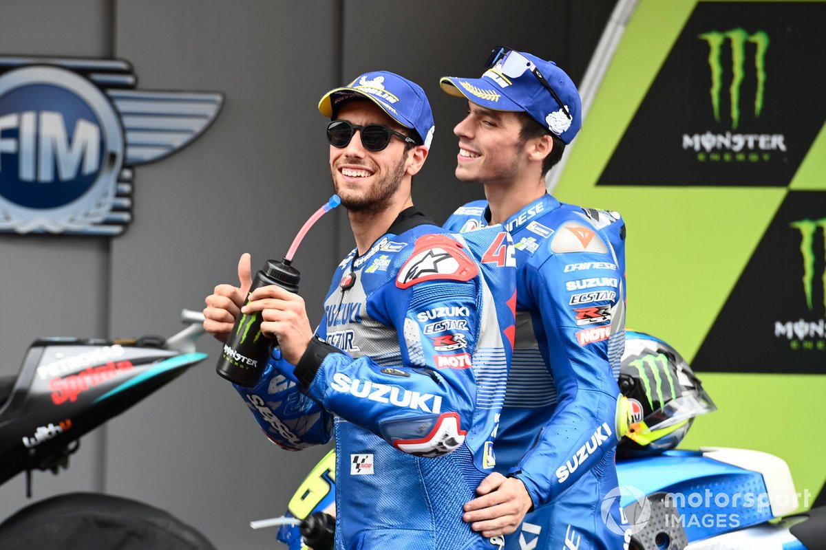 Dua pembalap Suzuki Ecstar, Alex Rins dan Joan Mir, akan kembali terlibat persaingan sehat dalam MotoGP 2021.