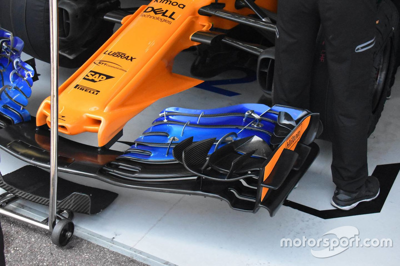Detalle de la anterior versión del alerón delantero del McLaren MCL33
