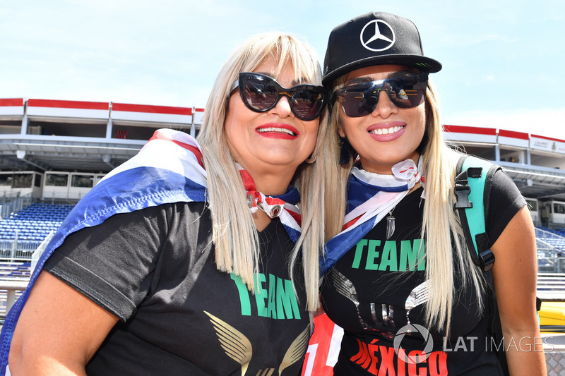 Des fans de Lewis Hamilton, Mercedes-AMG F1