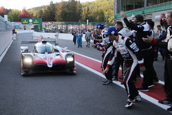 Победители Себастьен Буэми, Казуки Накаджима, Фернандо Алонсо, Toyota Gazoo Racing