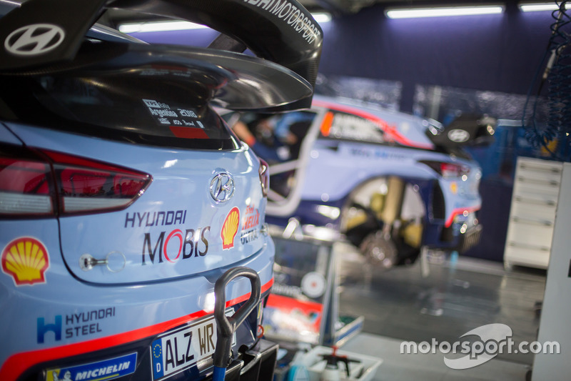 Автомобили Hyundai i20 Coupe WRC