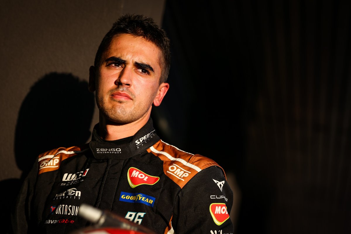 Mikel Azcona, Zengö Motorsport CUPRA Leon Competición