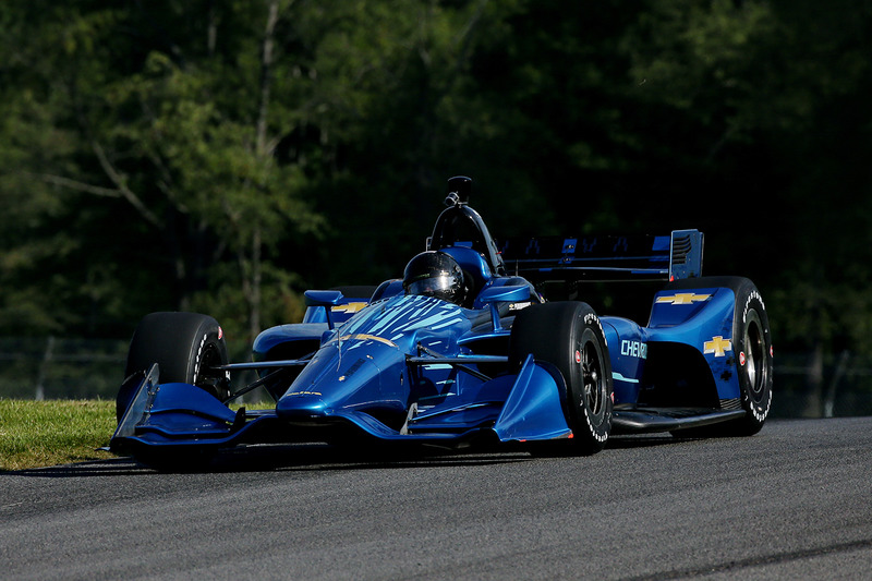 Juan Pablo Montoya saat menjajal mobil IndyCar Chevrolet pada 2018