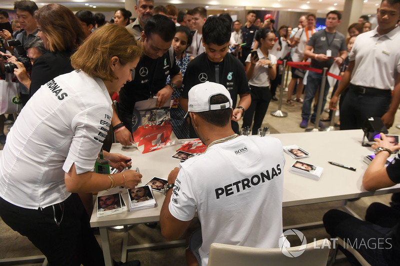 Lewis Hamilton, Mercedes AMG F1