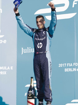 Sébastien Buemi, Renault e.Dams, celebrates on the podium
