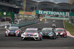Аттіла Ташші, Seat Leon, B3 Racing Team Hungary