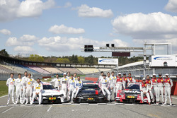Grupenfoto: Alle DTM-Fahrer 2016