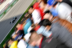 Льюіс Хемілтон, Mercedes-AMG F1 W09 EQ Power+