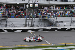 #25 BMW Team RLL BMW M8, GTLM: Bill Auberlen, Alexander Sims, Philipp Eng, Connor de Phillippi