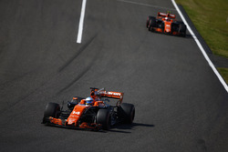 Fernando Alonso, McLaren MCL32, Stoffel Vandoorne, McLaren MCL32