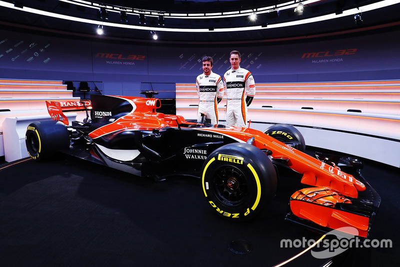 Fernando Alonso en Stoffel Vandoorne, McLaren MCL32 (2017)