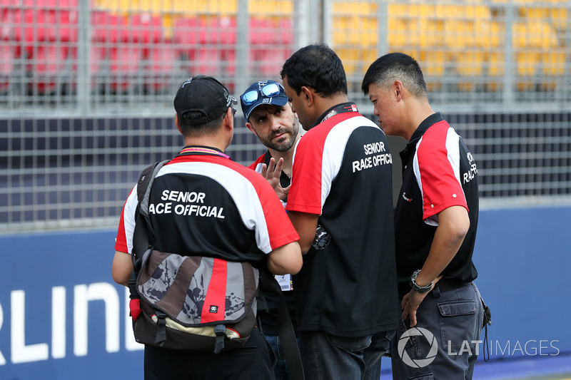 Race Officials