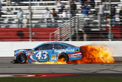 Aric Almirola, Richard Petty Motorsports Ford brennt