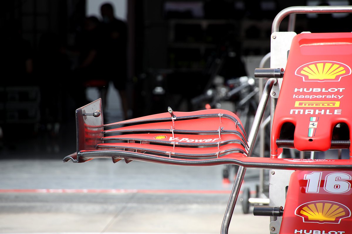 Ferrari SF1000, dettaglio dell'ala anteriore con l'ultimo flap tagliato